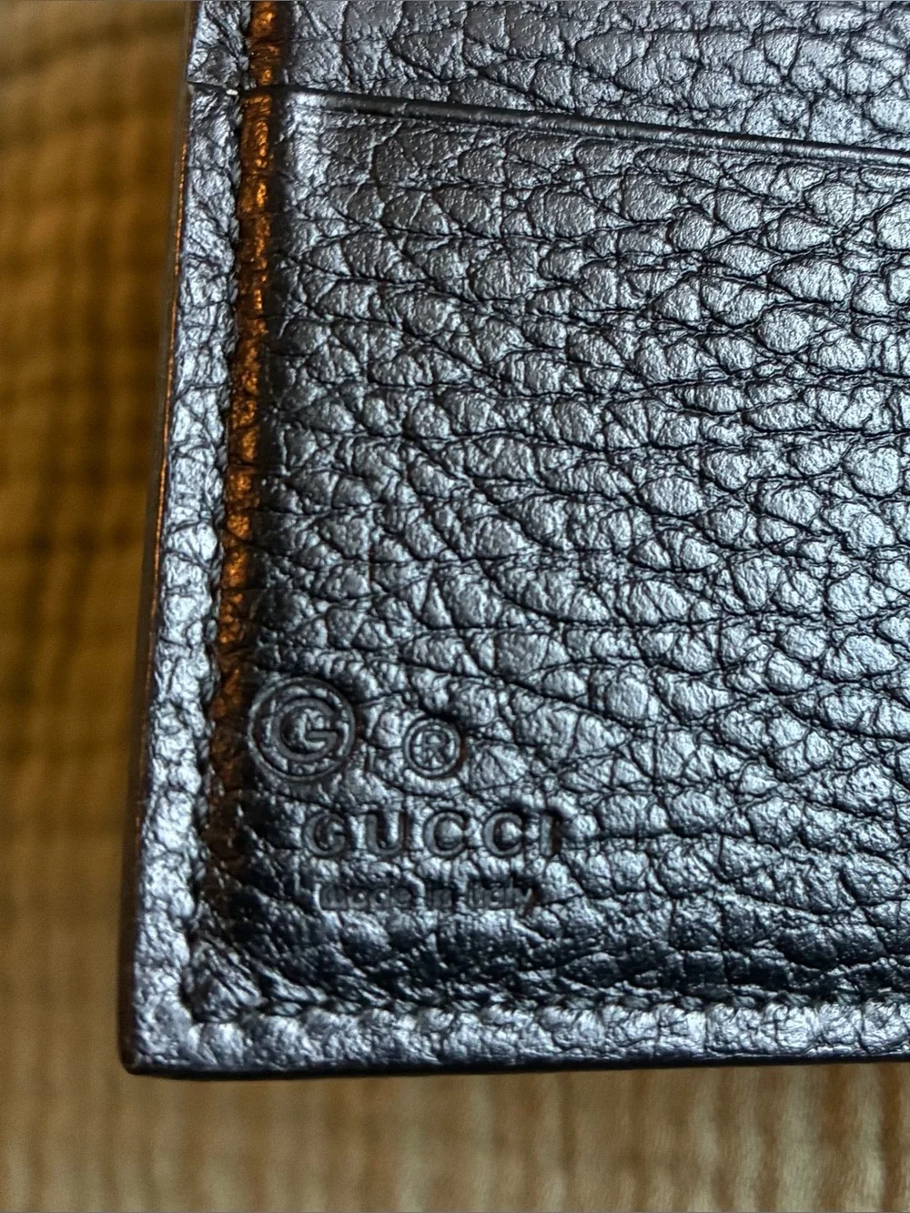Gucci Black Pebbled Leather Wallet with Gold Double G - Picture 7 of 12